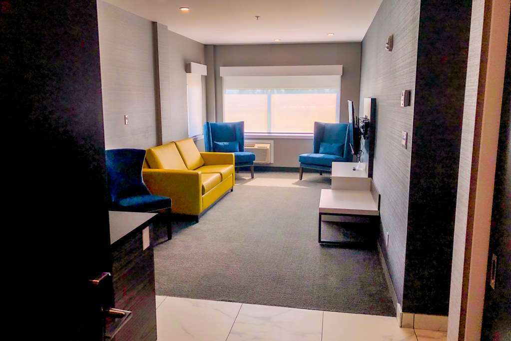 Quality Inn & Suites Mont-Joli Habitación foto